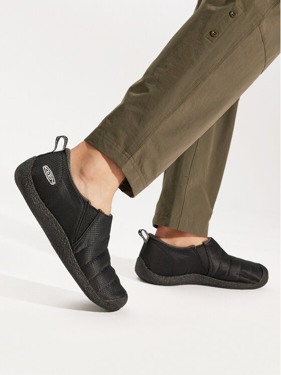 Keen Keen Īsi apavi Howser II M 1023997 Melns