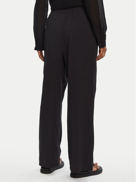 Seafolly Seafolly Pantaloni din material Crinkle 55430-PA Negru Relaxed Fit