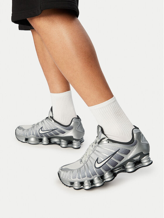 Nike Nike Superge Shox TL Print IH4466 095 Svetlo siva