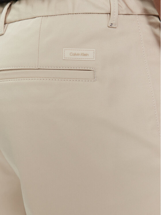 Calvin Klein Calvin Klein Szorty materiałowe Sateen K10K112831 Beżowy Straight Fit