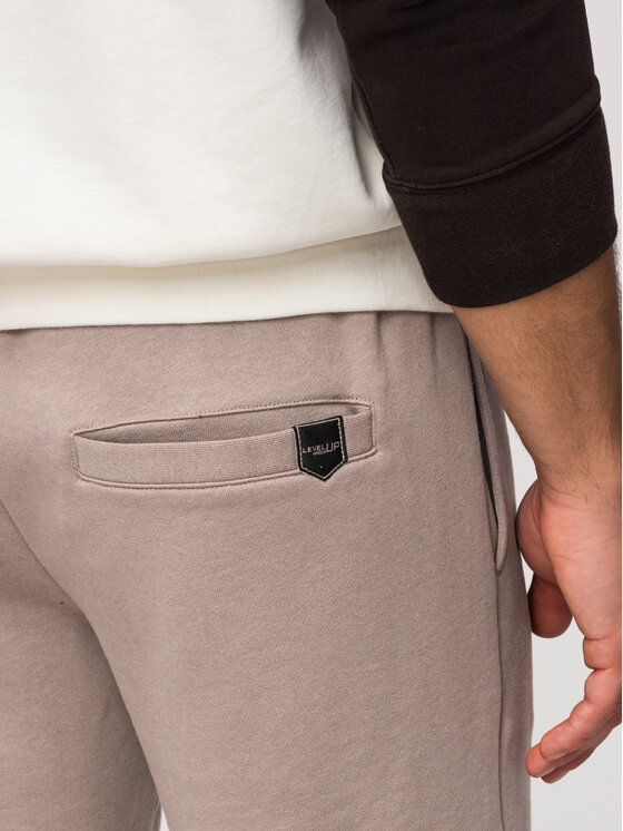 Ombre Ombre Szorty materiałowe OM-SRSK-0196 Beżowy Regular Fit