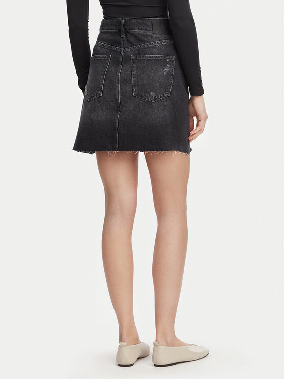 Tommy Jeans Tommy Jeans Дънкова пола DW0DW22715 Черен Mom Fit