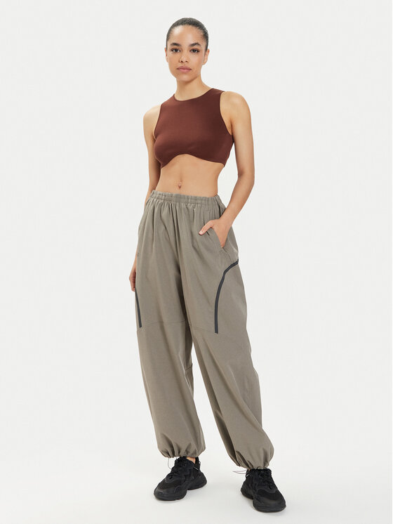 Under Armour Under Armour Spodnie dresowe Ua Unstoppable Airvent Parachute Pant 1382740-200 Szary Loose Fit