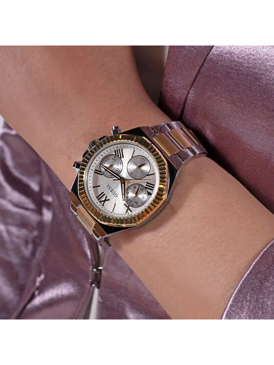Guess Guess Hodinky GW0769L3 Strieborná