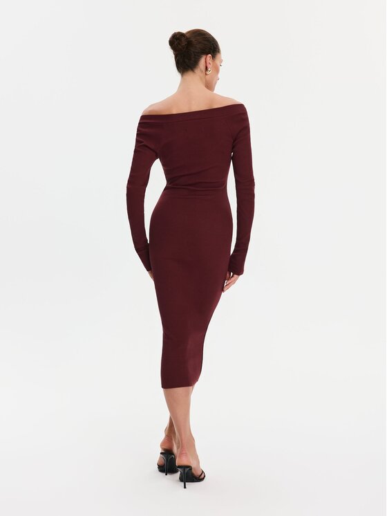 Nudyess Nudyess Sukienka codzienna Tiffany z prążka Bordowy Slim Fit