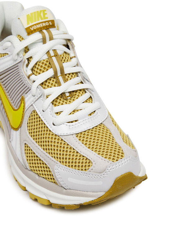 Nike Nike Sportcipők Zoom Vomero 5 HJ9607 700 Színes