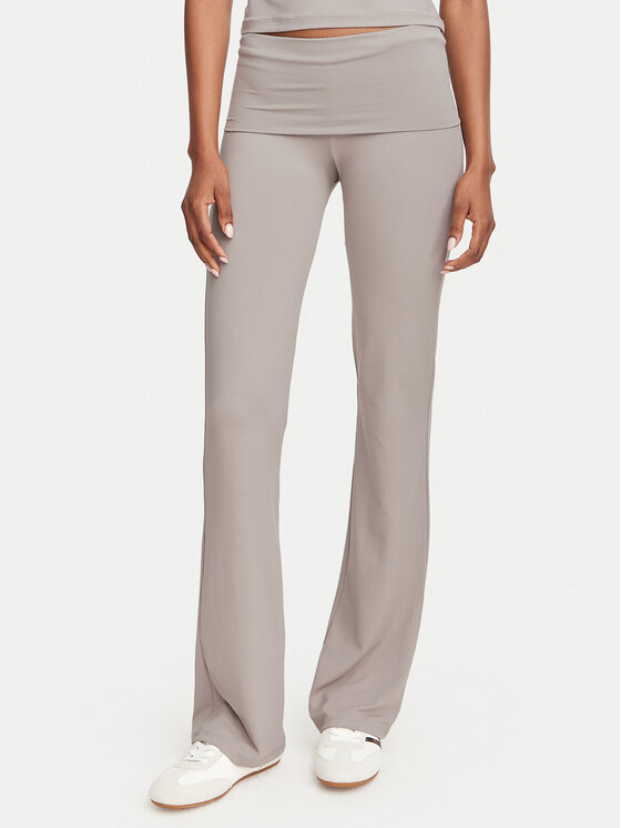 Guess Клин V6YB24 K4713 Тъмнобежов Flare Fit