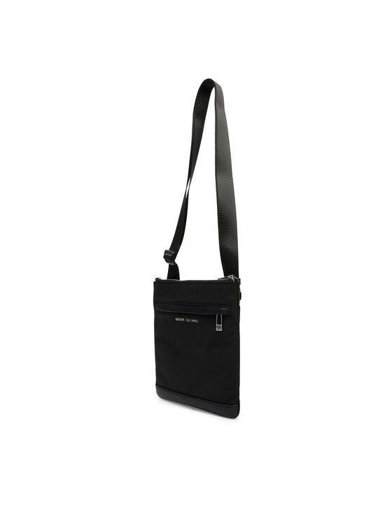 Armani Exchange Armani Exchange Ľadvinka XM002651 AF22656 MC105 Čierna