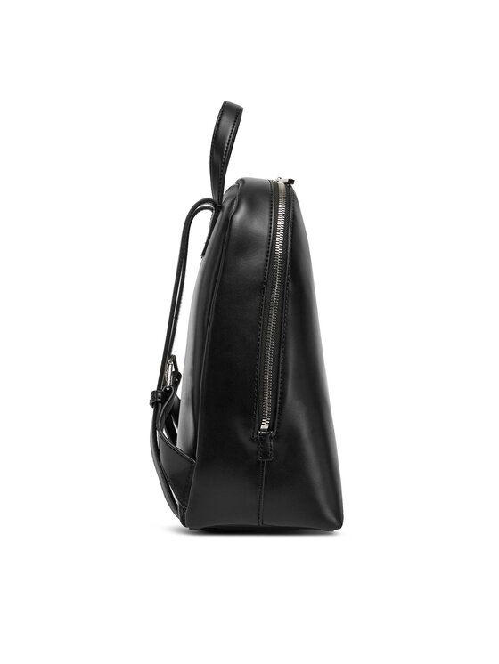 Calvin Klein Calvin Klein Mugursoma K60K613185 Melns