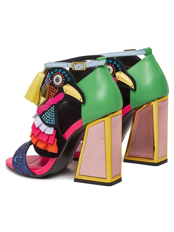 Sandali Kat Maconie