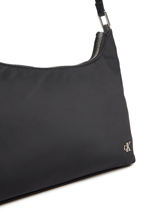 Calvin Klein Jeans Calvin Klein Jeans Ročna torba Satin Nylon Small Shoulder Bag LV04K3219G Črna