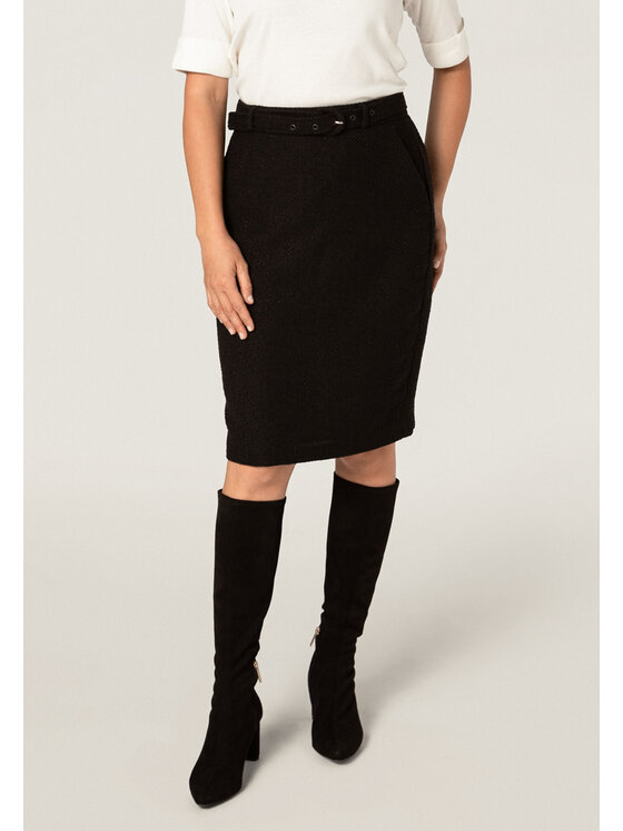 QUIOSQUE QUIOSQUE Sukňa 7TT002 Čierna Regular Fit