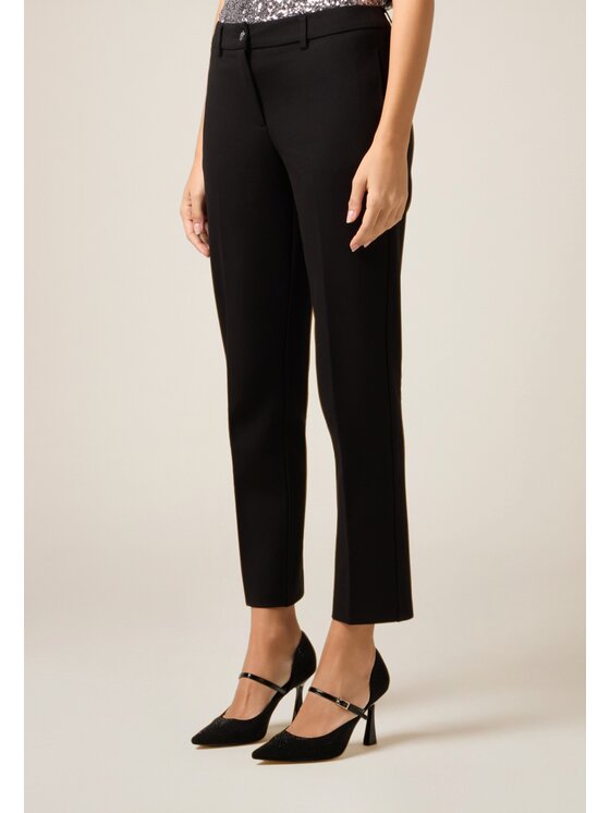 Oltre Oltre Pantaloni di tessuto P062R008826N033 Nero Regular Fit