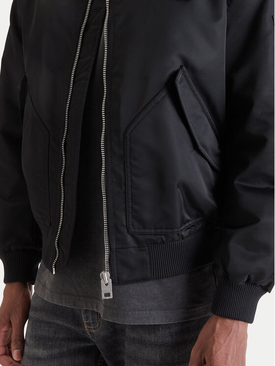 HUGO HUGO Bomber striukė Badam2611 50552650 Juoda Regular Fit