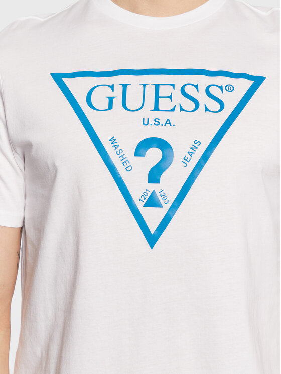 T shirt logo on sale guess