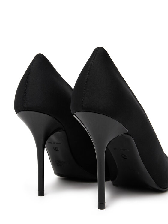 LOVE MOSCHINO LOVE MOSCHINO Kõrgete kontsadega JA10089G1MIM0000 Must