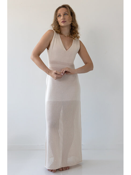 Fobya Fobya Sukienka dzianinowa F2033 Beżowy Basic Fit