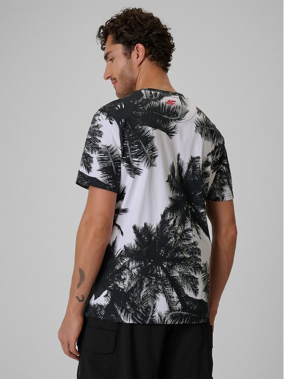 4F 4F T-Shirt 4FRSS26TTSHM4302-20A Černá Regular Fit