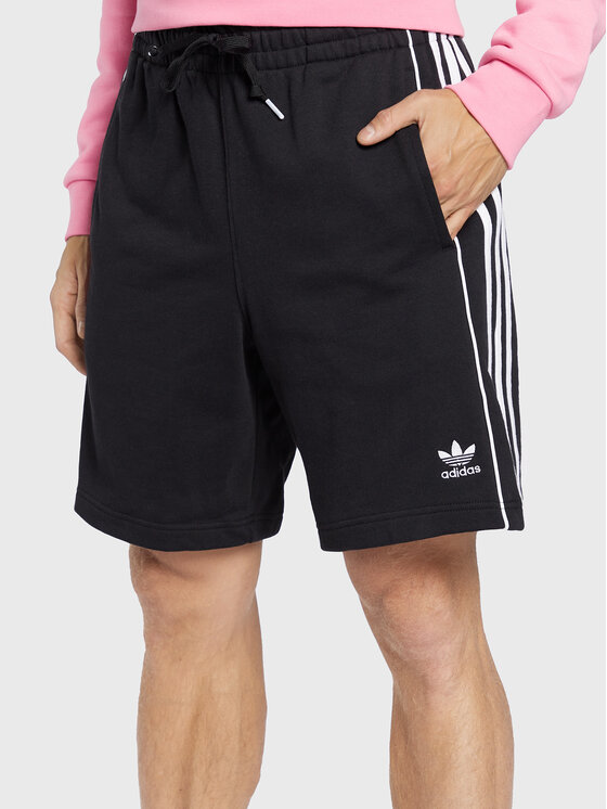 adidas Спортни шорти Rekive HK7307 Черен Regular Fit