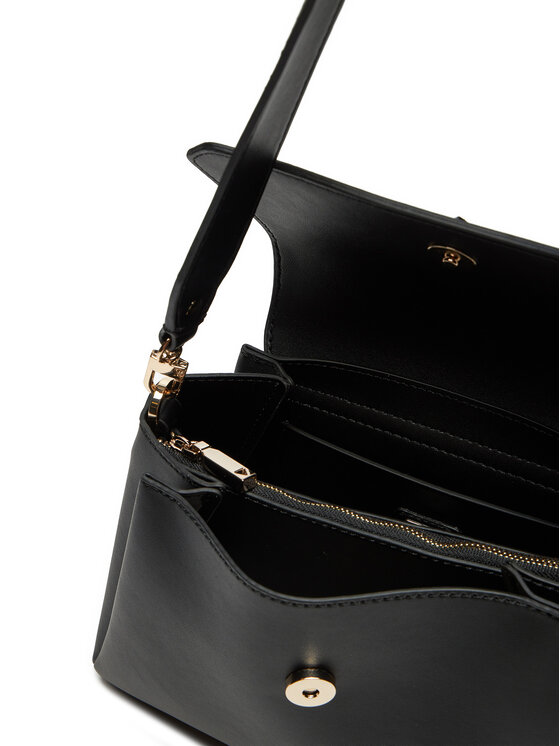 Guess Guess Torbica Nolana HWVG95 07200 Crna