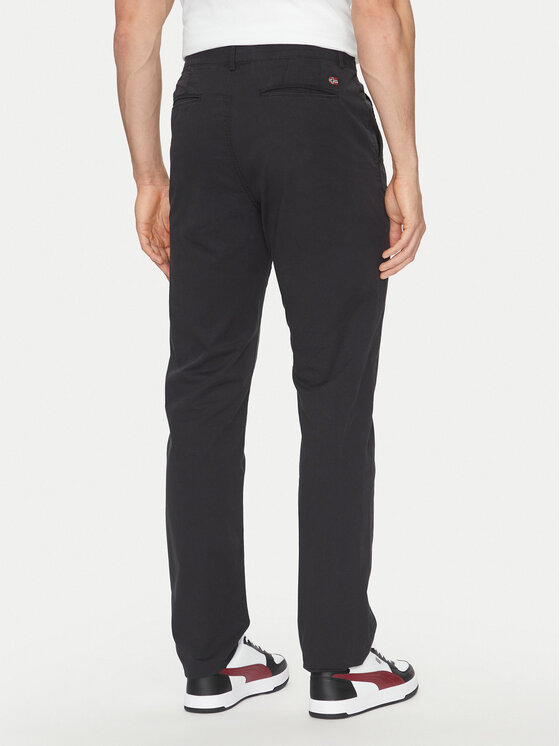 Napapijri Napapijri Chino M-Puyo NP0A4H98 Crna Slim Fit
