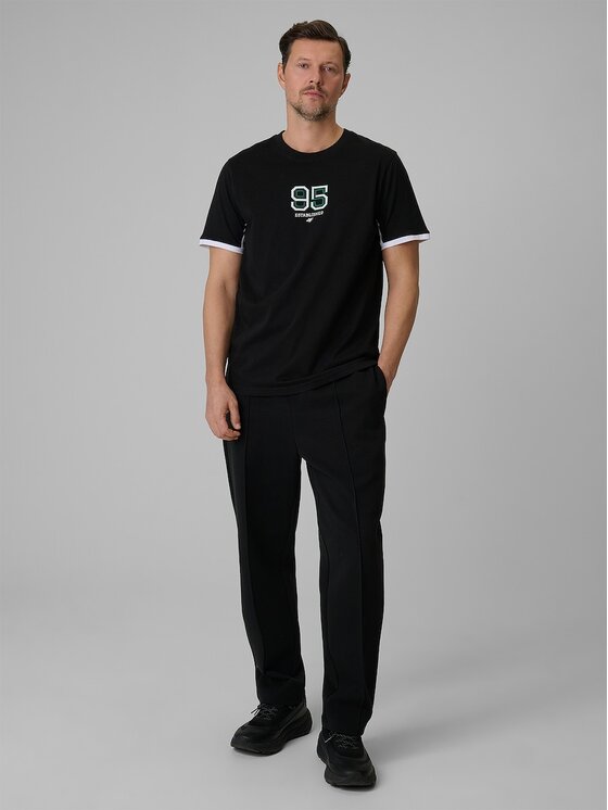 4F 4F Pantaloni da tuta 4FRSS26TTROM1856-20S Nero Regular Fit