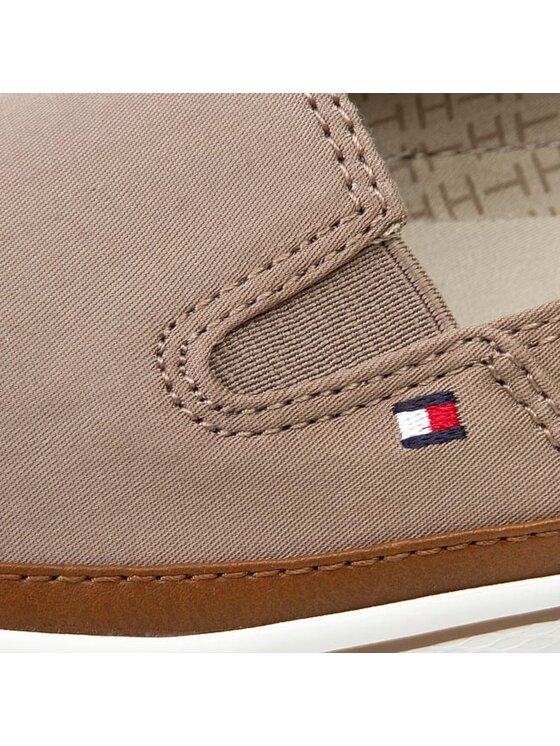 Tommy hilfiger on sale kesha 6c