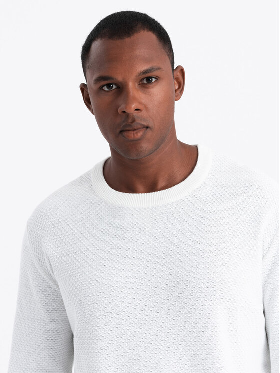 Ombre Ombre Sweter OM-SWSW-0110 Biały Relaxed Fit