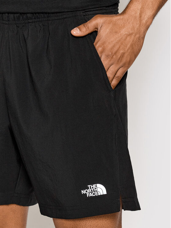 The North Face The North Face Sportiniai šortai NF0A3O1B Juoda Regular Fit