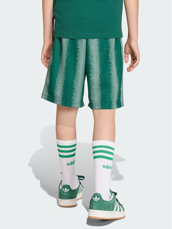 adidas adidas Szorty materiałowe 159274 Zielony Oversize