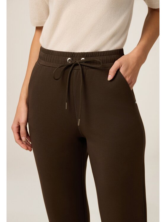 Oltre Oltre Pantaloni di tessuto P827J002381N032 Marrone Regular Fit