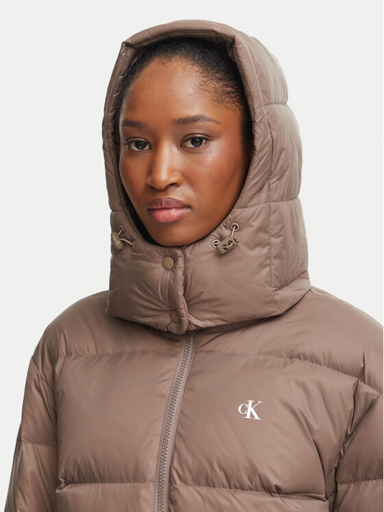 Calvin Klein Jeans Calvin Klein Jeans Daunenjacke Essential LV047H500G Braun Relaxed Fit