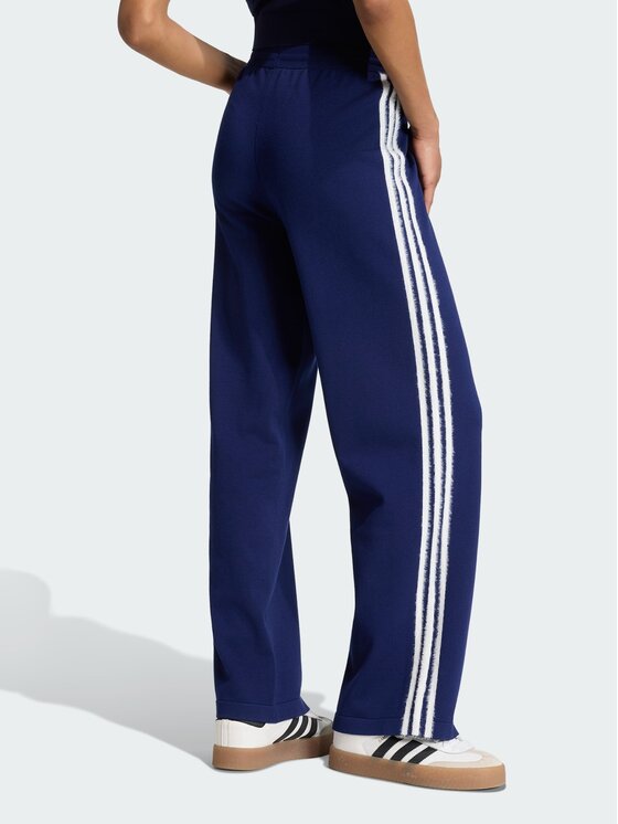 adidas adidas Spodnie dresowe 164738 Niebieski jasny Regular Fit
