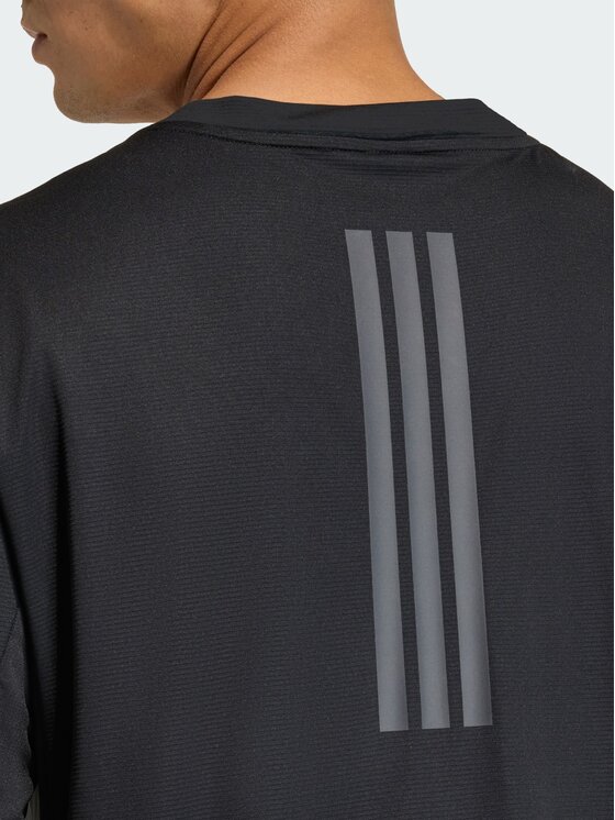 adidas adidas Koszulka techniczna 159353 Czarny Regular Fit