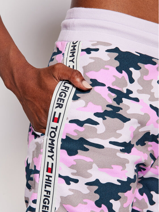 Tommy Hilfiger Jogginghose Track Camo UW0UW02844 Rosa Regular Fit