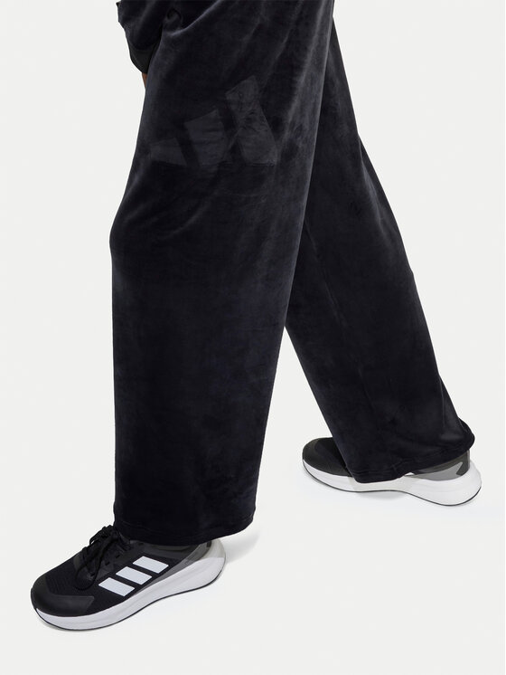 adidas adidas Teplákové kalhoty Seasonal Essentials Holiday JN2231 Černá Regular Fit