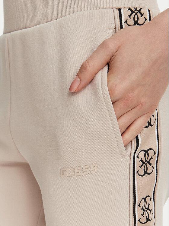 Guess Guess Spodnji del trenirke V2YB15 KB3P2 Bež Regular Fit