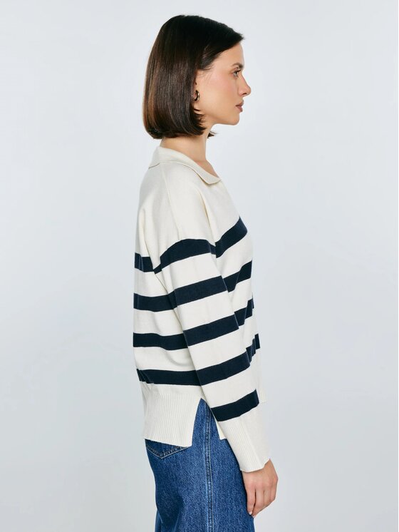 BIG STAR BIG STAR Sweter ALINA_100_160 Biały Comfort Fit