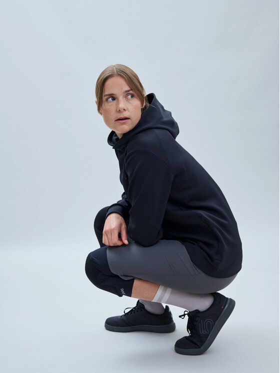 POC POC Bluza techniczna W's Poise Hoodie Czarny Regular Fit