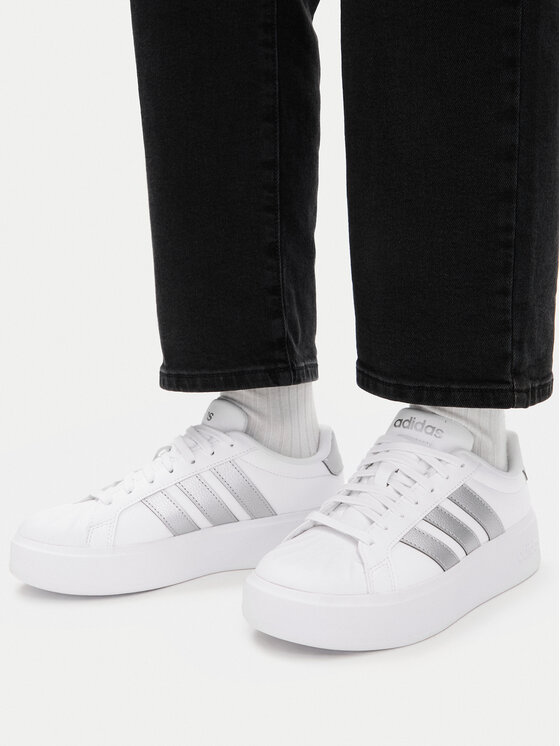adidas adidas Sneakersy Streettalk Bold KJ3857 Biały