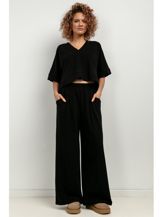 Tessita Tessita Spodnie dzianinowe T413/7/S Czarny Wide Leg