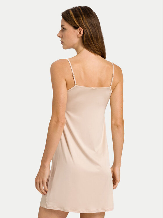 Hanro Hanro Ефирна нощница Satin Deluxe 71065 Бежов