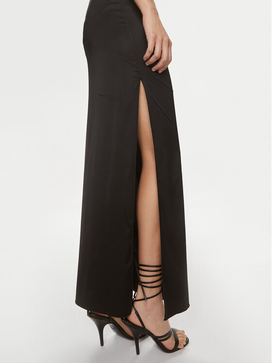 Patrizia Pepe Patrizia Pepe Õhtune kleit 2A2683/A644-K103 Must Slim Fit