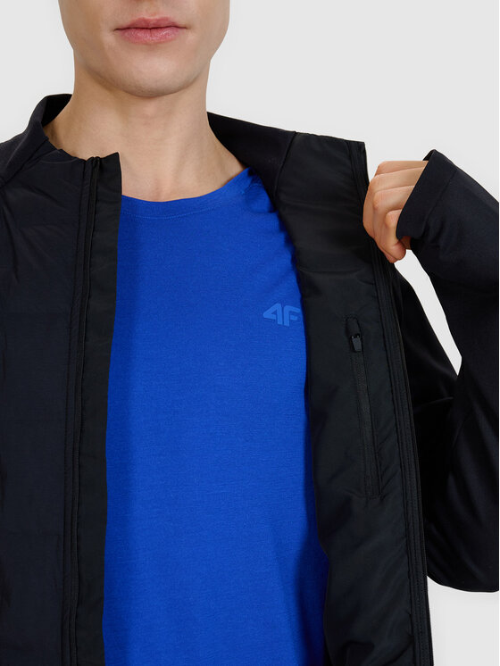 4F 4F Kurtka outdoor HALNY Czarny Slim Fit