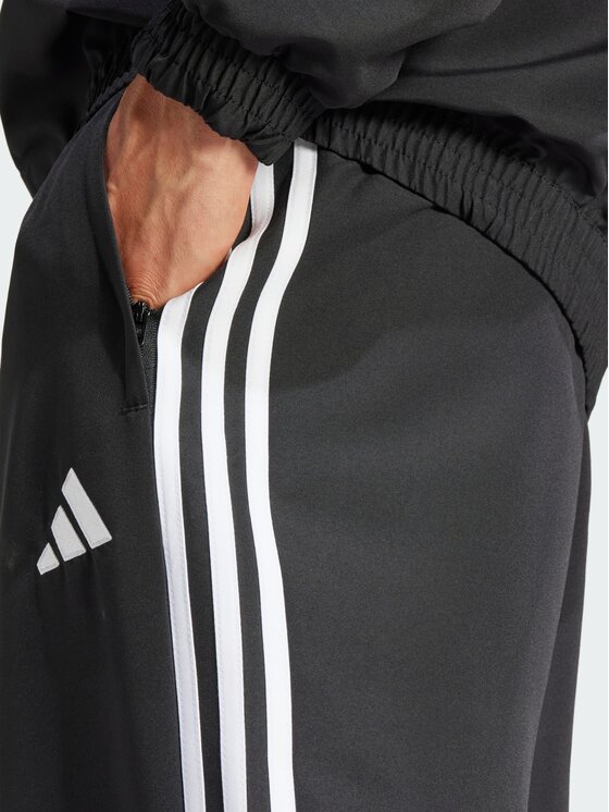 adidas adidas Spodnie materiałowe 139277 Czarny Regular Fit