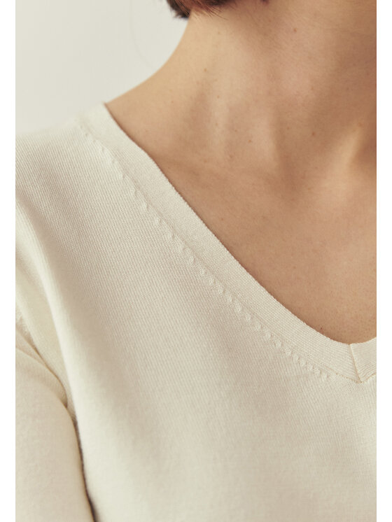 TATUUM TATUUM Sveter NICOLLA Biela Classic Fit