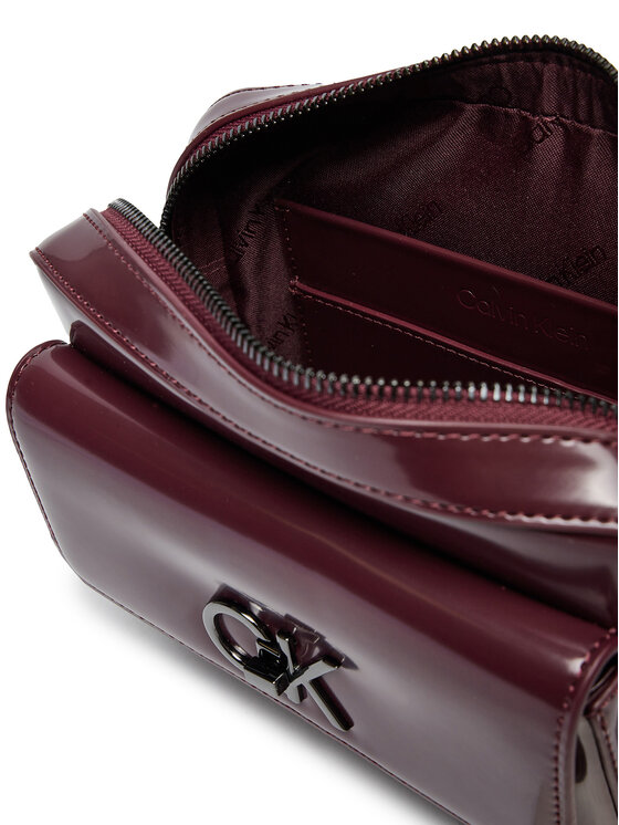 Calvin Klein Calvin Klein Ročna torba Re-Lock Camera K60K612544 Bordo rdeča