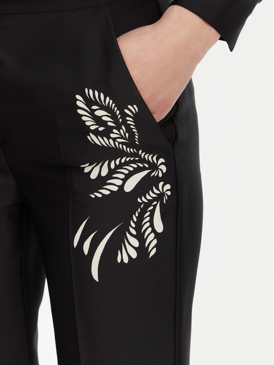 Marella Marella Hlače iz tkanine Egizio 2513131043 Črna Flare Fit
