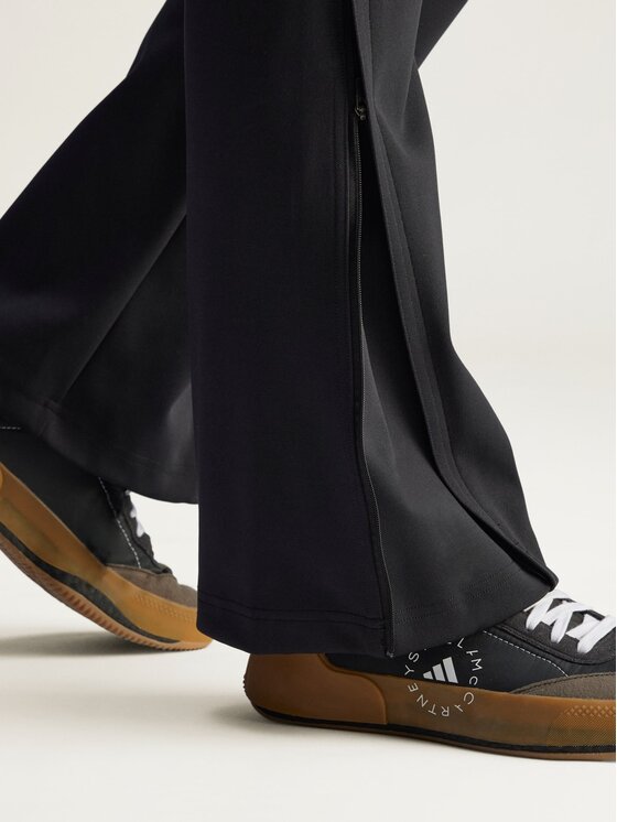 adidas by Stella McCartney adidas by Stella McCartney Spodnie dresowe 144011 Czarny Regular Fit