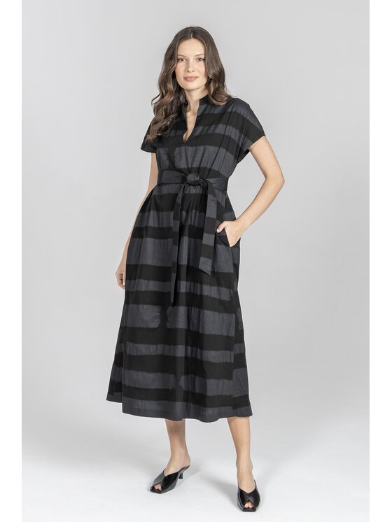 Deni Cler Milano Deni Cler Milano Sukienka letnia W-DC-3213-F2-D7-90-1 Czarny A-Line Fit